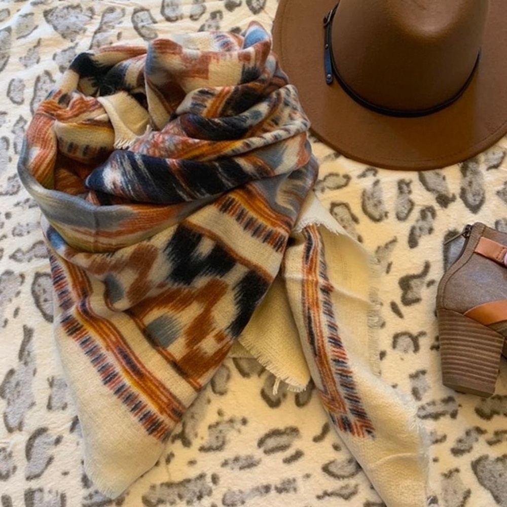 Native Print Bohemian Wrap Cardigan Scarf - Picture 2 of 8